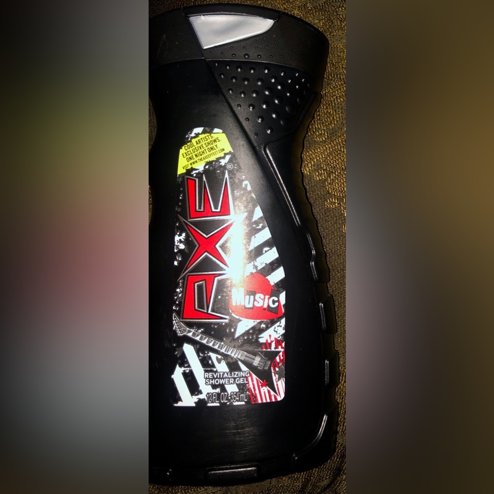 AXE MUSIC REVITALIZING SHOWER GEL VIP ACCESS LIMITED EDITION 12oz NOS